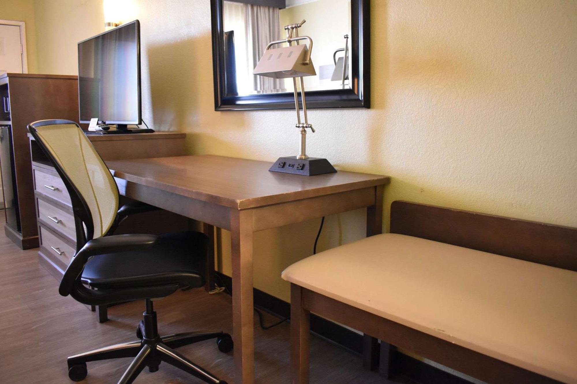Quality Inn & Suites Gallup I-40 Exit 20 Екстериор снимка